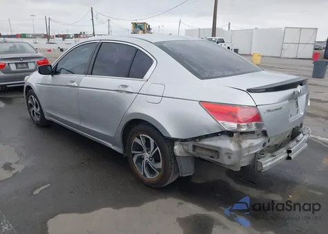 2008 Honda Accord 2.4 Ex-L z USA, uszkodzony, nr VIN 1HGCP268X8A140162